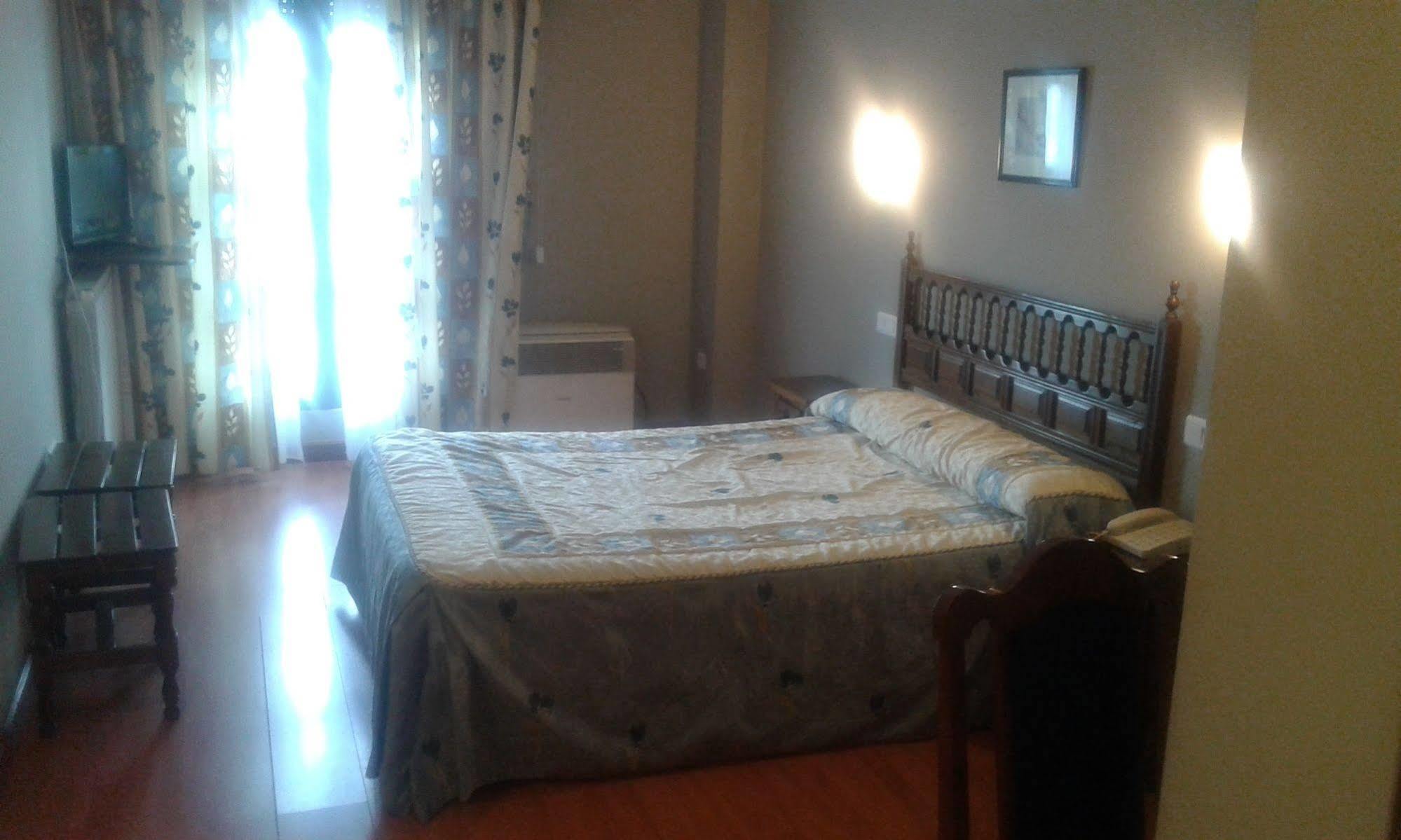 Hotel Casa Aurelia Villaralbo Екстер'єр фото